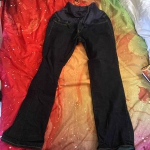 Old Navy maternity full panel boot, cut jeans in dark dark blue